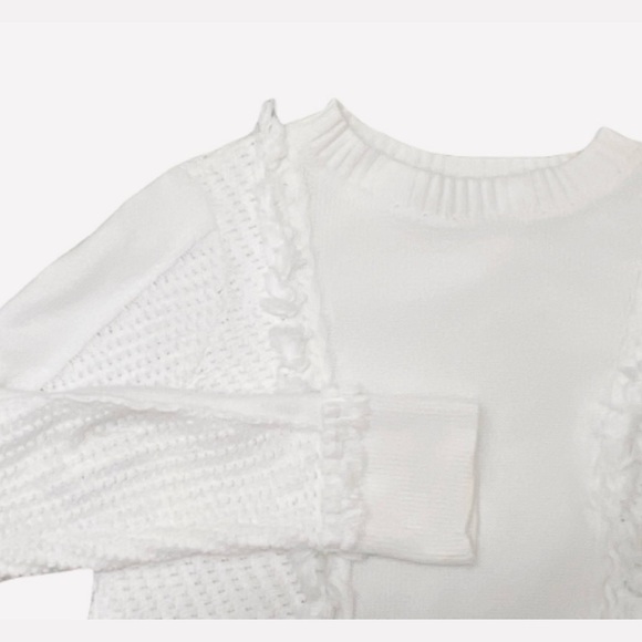 Kinross White Cable knit Textured Frayed Crewneck Sweater - Picture 4 of 9